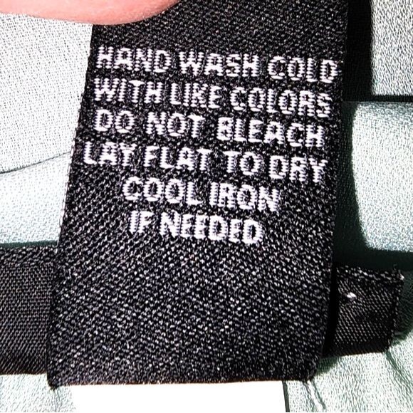 Torrid Mint Green Polyester and Lace Tulip Sleeve Blouse Plus Size 1X - Picture 10 of 13